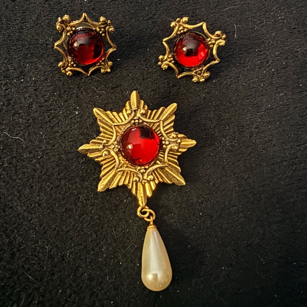 Vintage Set Brooch and Earrings